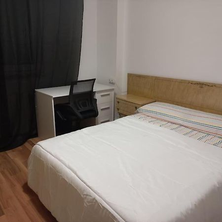 Apartamento En Santander Soleado Y Con Terraza. エクステリア 写真