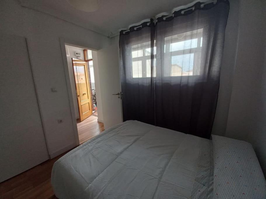 Apartamento En Santander Soleado Y Con Terraza. エクステリア 写真